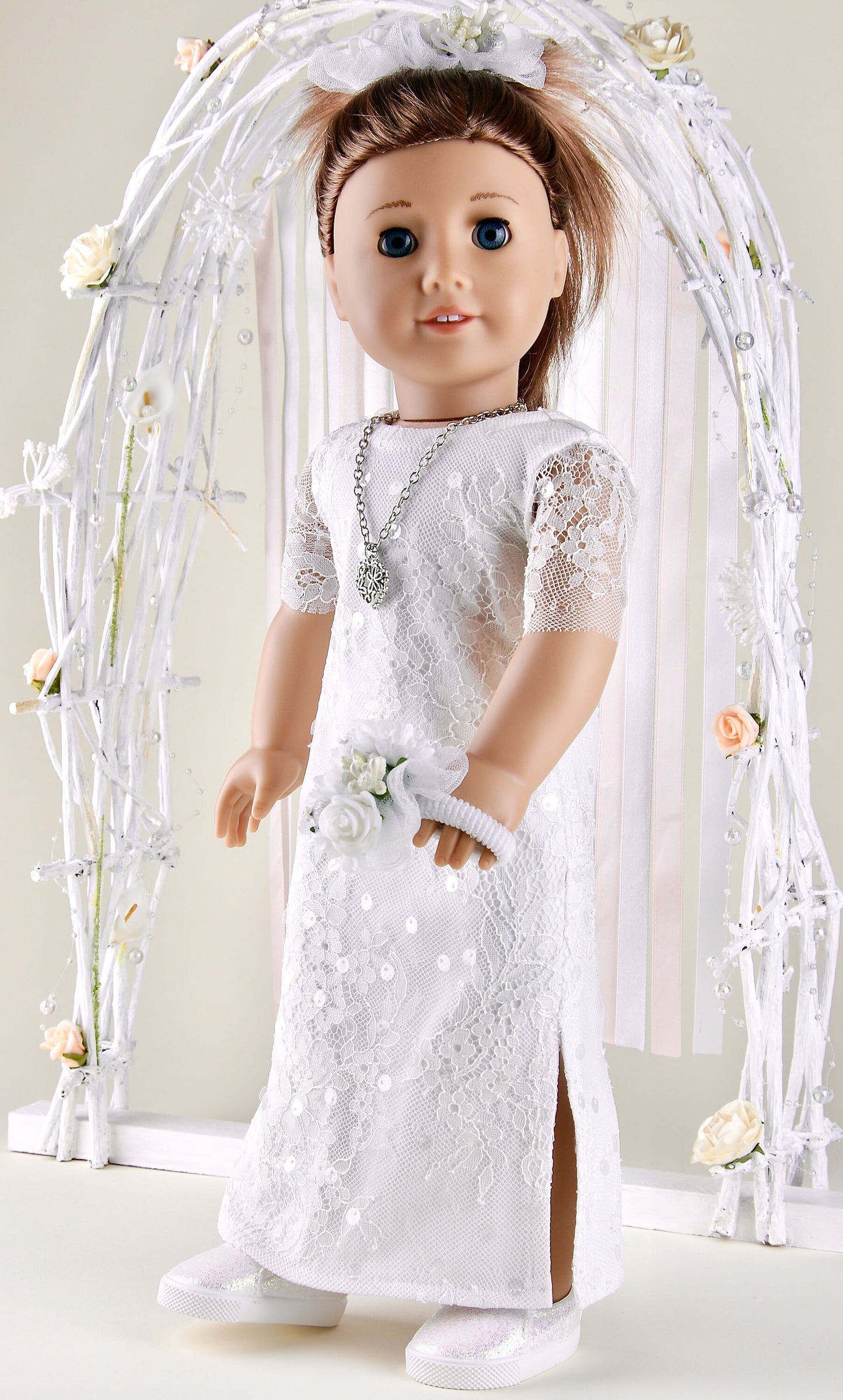 Lace Wedding Dress With Bouquet for American Girl Doll 18 Inch Doll Wedding Dress